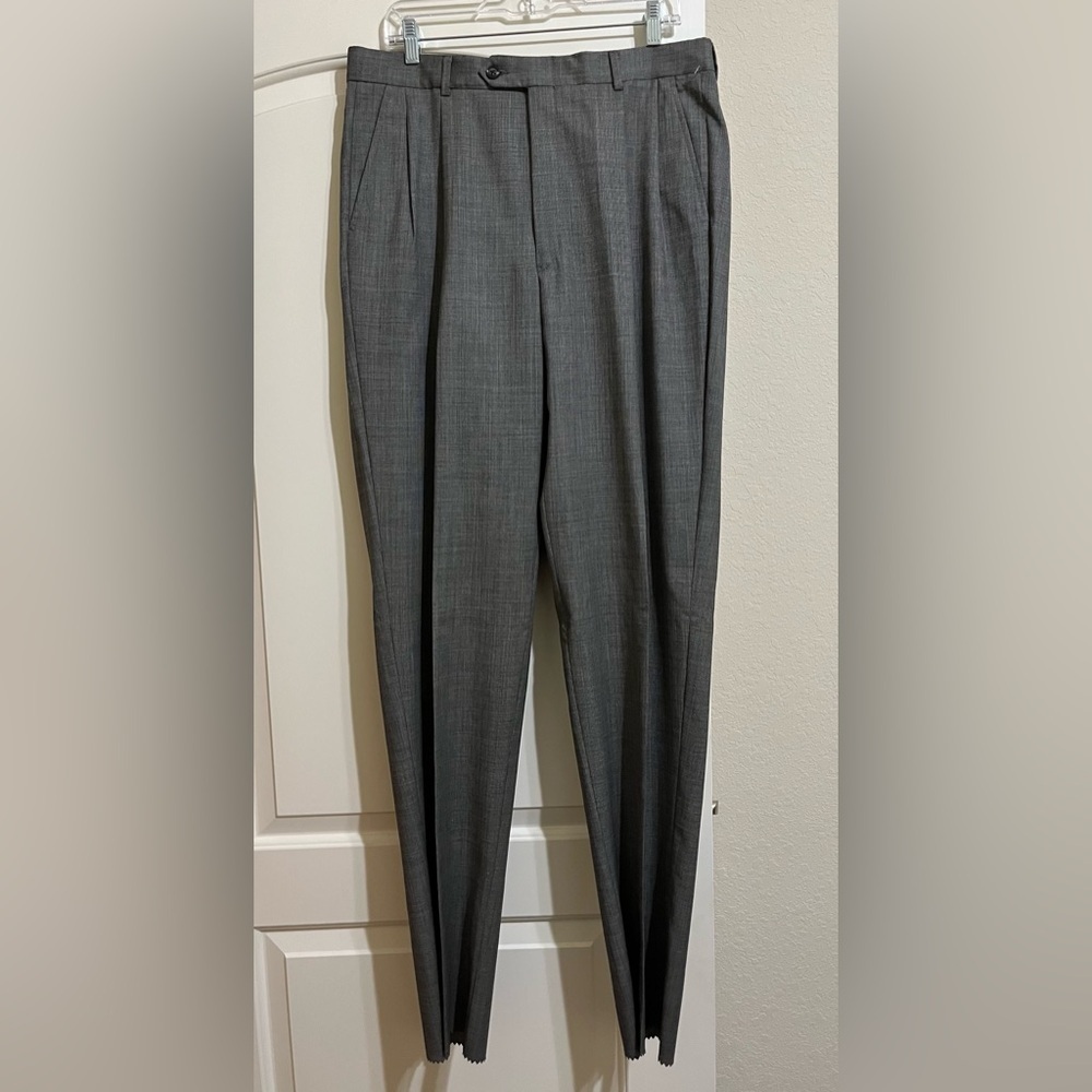 NWT Roundtree & Yorke Dress Pants 100% Wool Worsted 36 X 36.5 Gray Unhemmed